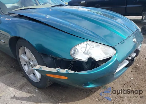 1997 Jaguar Xk8 из США, поврежденный, VIN SAJGX5745VC002267